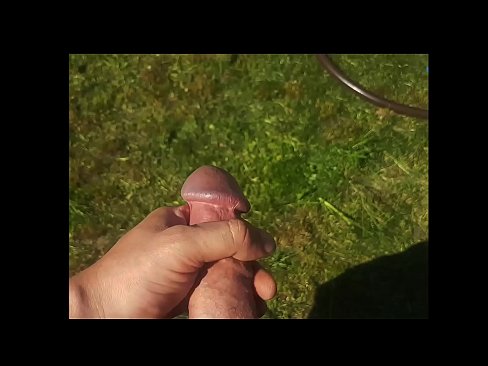 ❤️ Hot hottie si fa scopare la figa rosa e sborra con uno squirt in un giardino estivo ❤️ Porno belloal it.pornovore.ru ☑